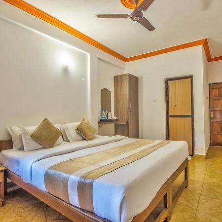 The Village Beach Resort Baga Exterior photo