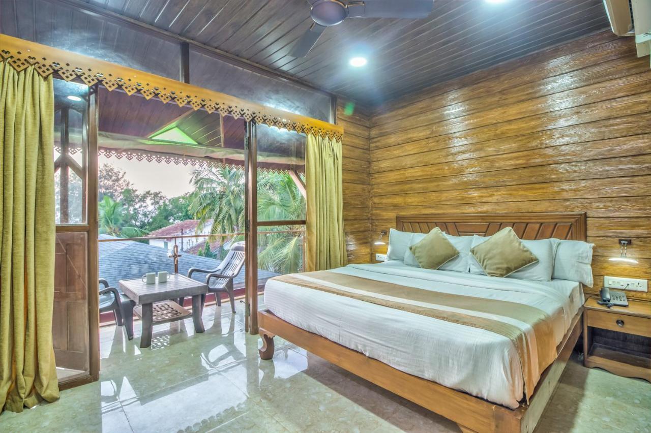 The Village Beach Resort Baga Exterior photo